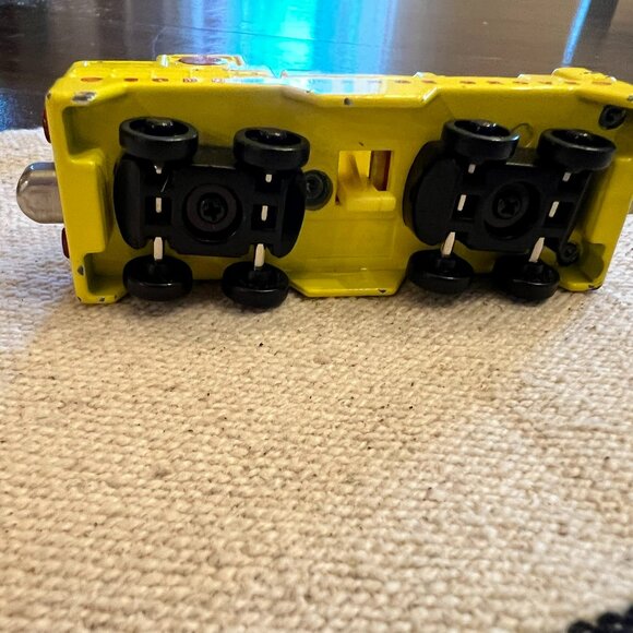 Thomas & Friends Take Along Railway Sodor Orange Grove Car - Picture 5 of 6